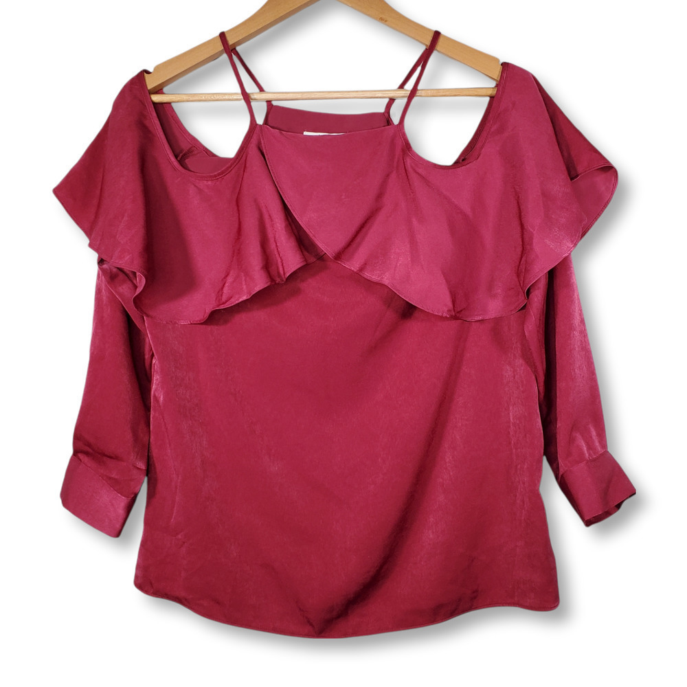 Bar III Ruffled Cold Shoulder Knit Blouse Berry Freeze Size Small